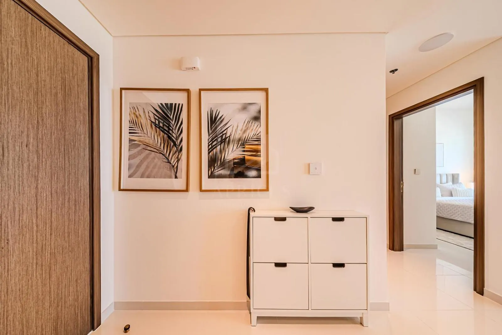 Gorgeous 1Bd Apt With Beach Access In Grand Bleu Dubai Apartment