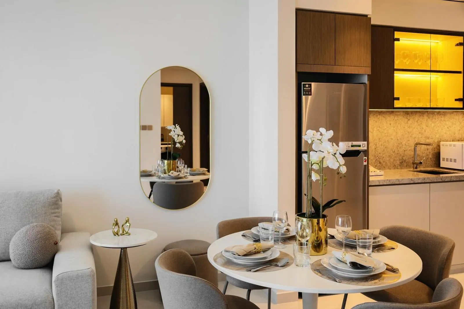 Gorgeous 1Bd Apt With Beach Access In Grand Bleu Dubai 0*,
