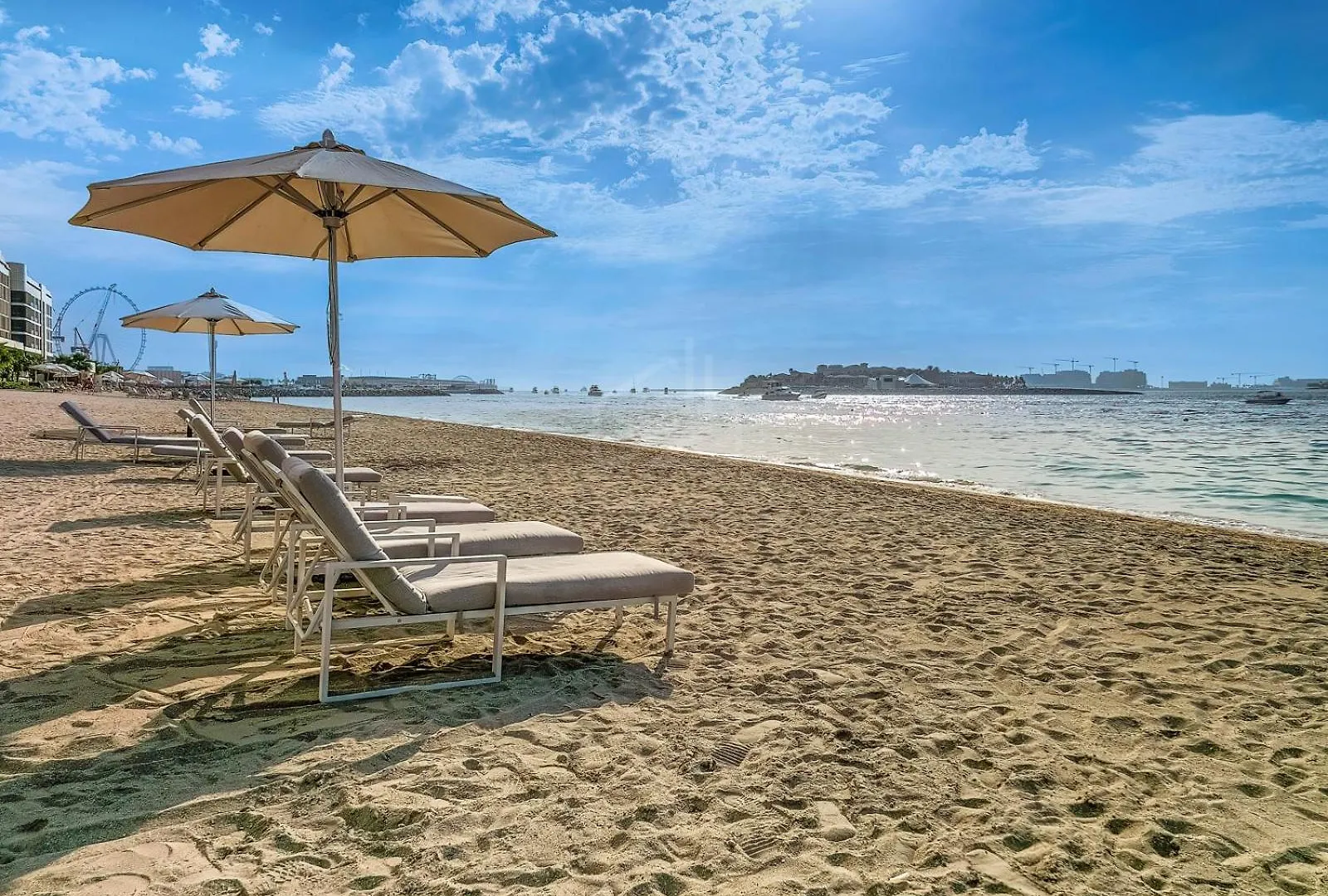Gorgeous 1Bd Apt With Beach Access In Grand Bleu Ντουμπάι 0*,